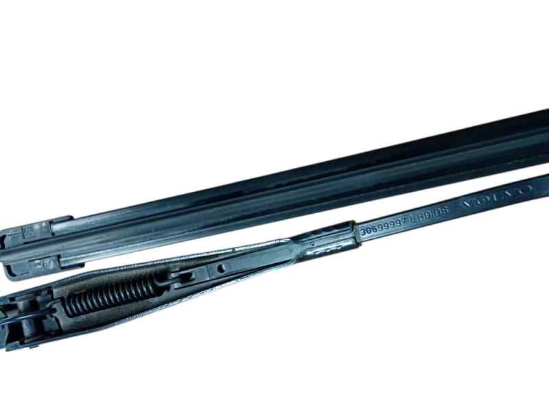 BRAZO LIMPIA DELANTERO IZQUIERDO