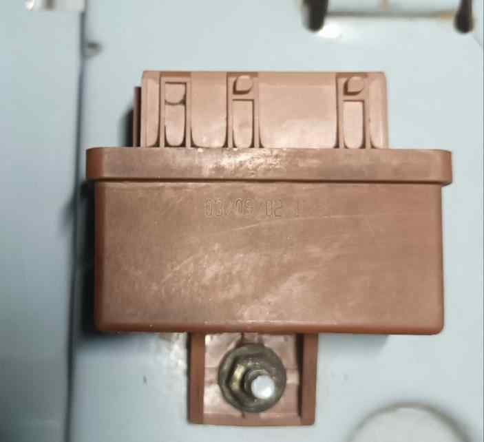 240109 CAJA PRECALENTAMIENTO CITROEN XSARA PICASSO