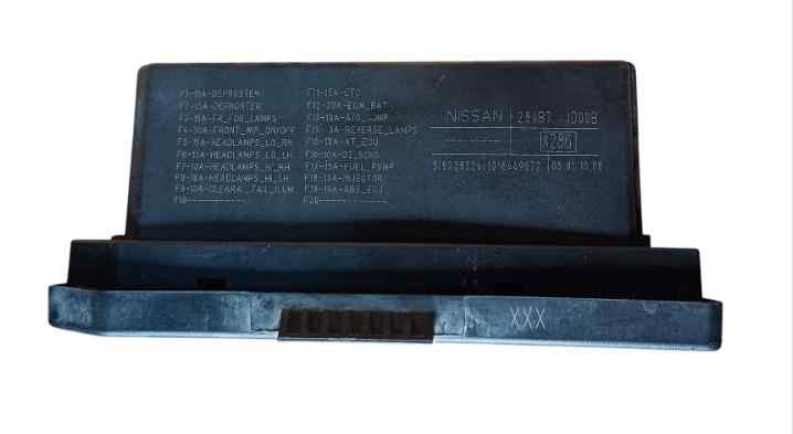 CAJA RELES - FUSIBLES