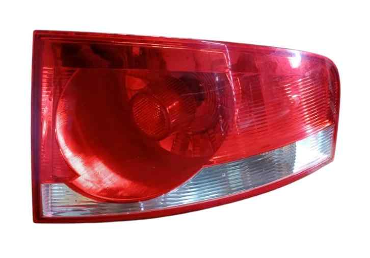 PILOTO TRASERO DERECHO