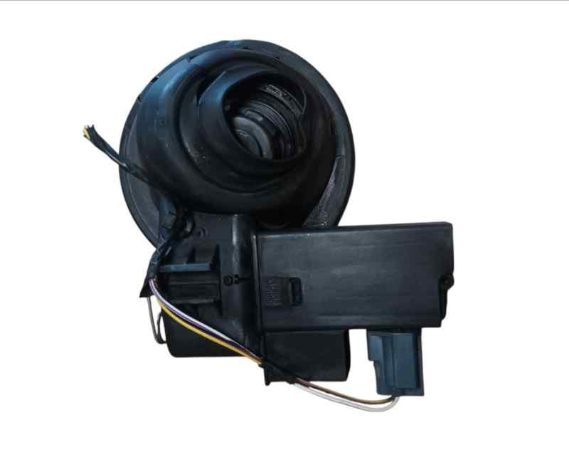 TAPA EXTERIOR COMBUSTIBLE