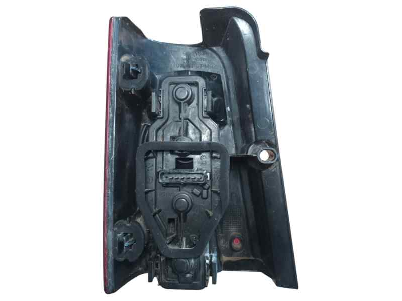 PILOTO TRASERO DERECHO