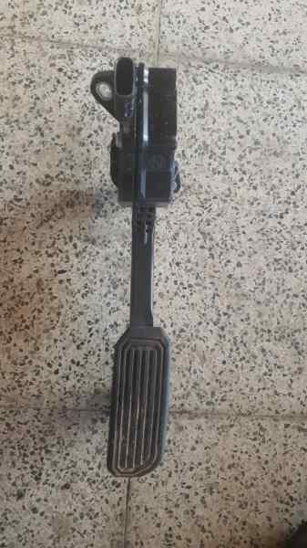 PEDAL ACELERADOR