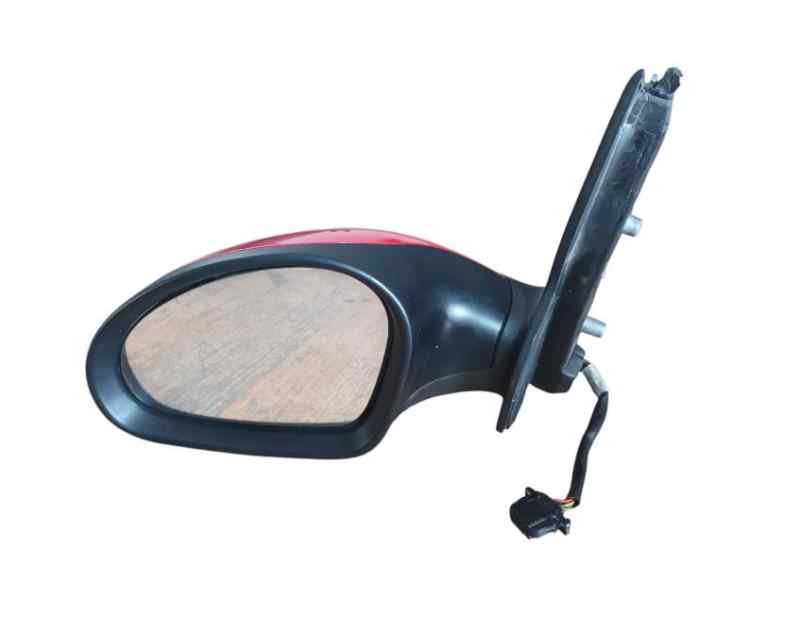 RETROVISOR IZQUIERDO