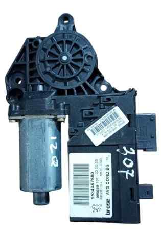 MOTOR ELEVALUNAS DELANTERO IZQUIERDO