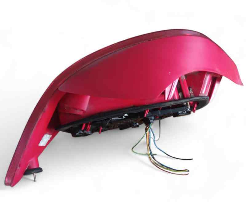 PILOTO TRASERO DERECHO