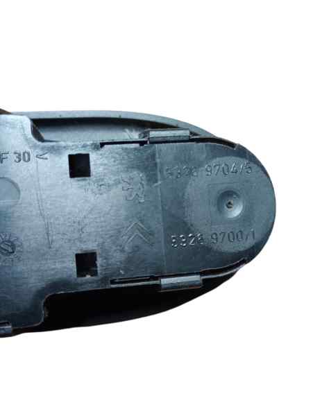 MANDO ELEVALUNAS DELANTERO IZQUIERDO 