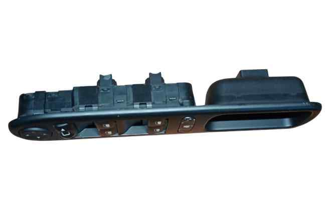 MANDO ELEVALUNAS DELANTERO IZQUIERDO 