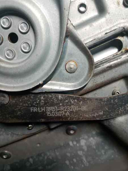 ELEVALUNAS DELANTERO IZQUIERDO