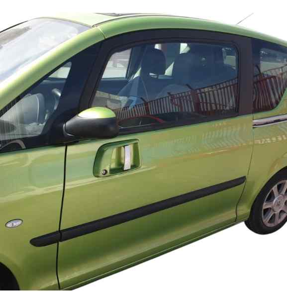 PUERTA DELANTERA IZQUIERDA