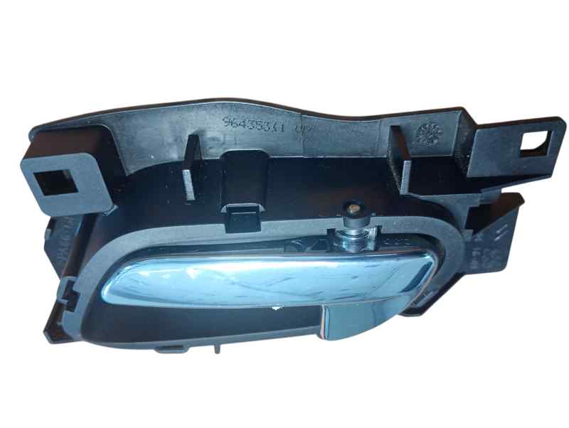 MANETA INTERIOR DELANTERA IZQUIERDA