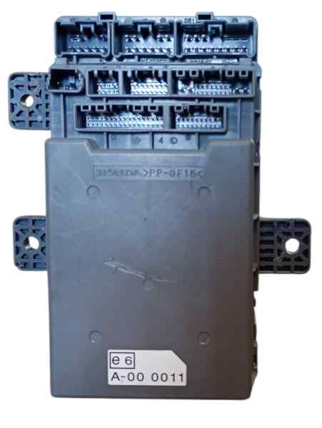 CAJA RELES  FUSIBLES