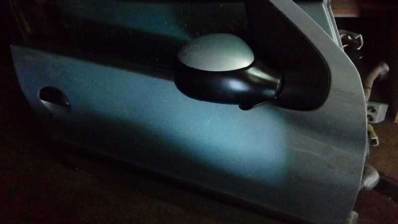 ELEVALUNAS DELANTERO IZQUIERDO