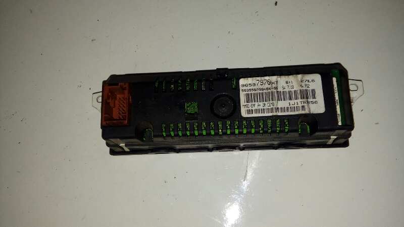 PANTALLA MULTIFUNCION