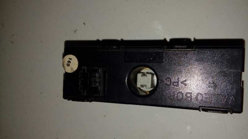 PANTALLA MULTIFUNCION