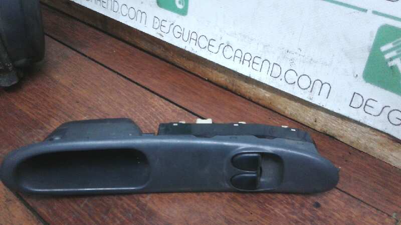 MANDO ELEVALUNAS DELANTERO IZQUIERDO 