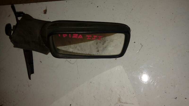 RETROVISOR DERECHO