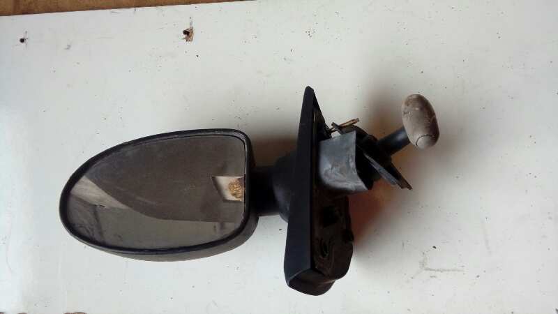 RETROVISOR IZQUIERDO