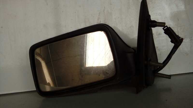 RETROVISOR IZQUIERDO