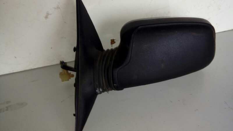 RETROVISOR IZQUIERDO