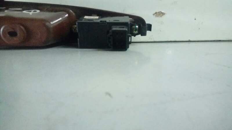 MANDO ELEVALUNAS TRASERO IZQUIERDO