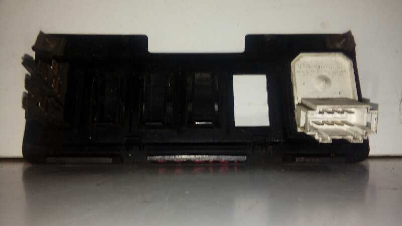 MANDO ELEVALUNAS DELANTERO IZQUIERDO 