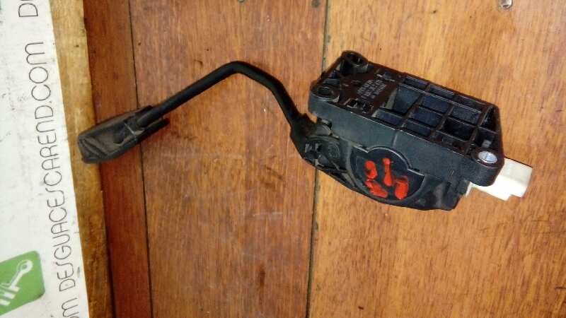 PEDAL ACELERADOR