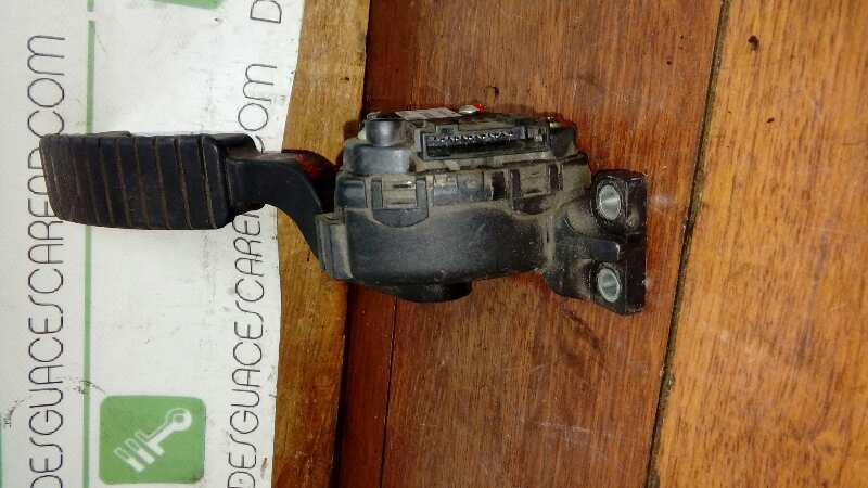 PEDAL ACELERADOR