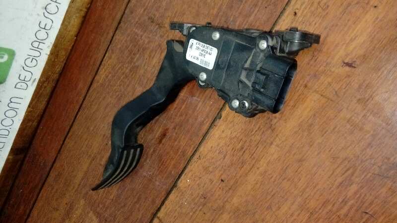PEDAL ACELERADOR