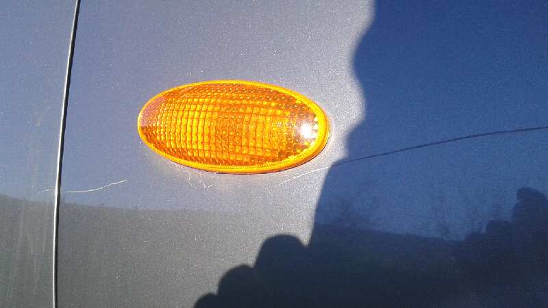 PILOTO DELANTERO DERECHO