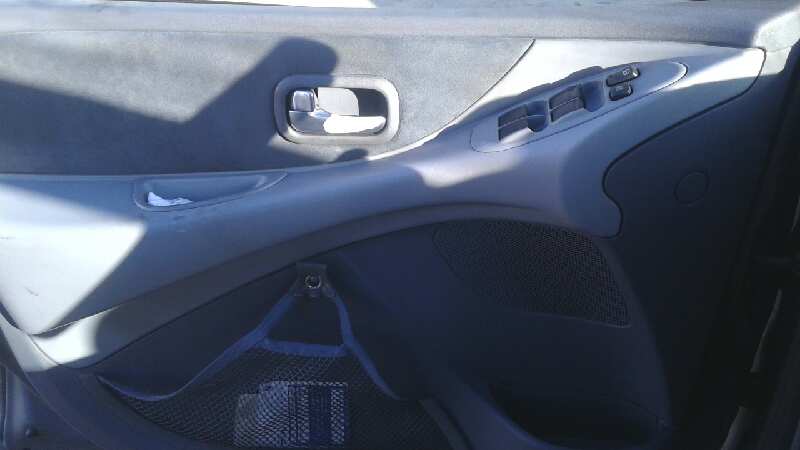 ELEVALUNAS DELANTERO IZQUIERDO