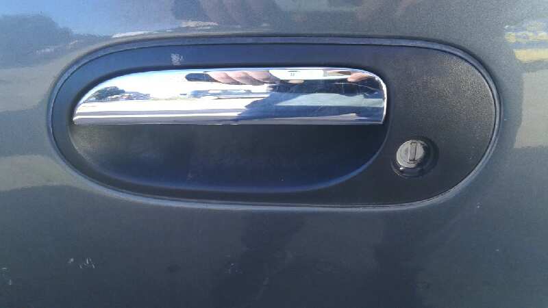 MANETA EXTERIOR DELANTERA IZQUIERDA