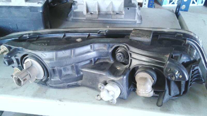 FARO ANTINIEBLA DERECHO