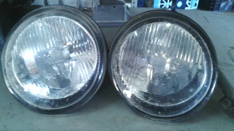 FARO ANTINIEBLA IZQUIERDO