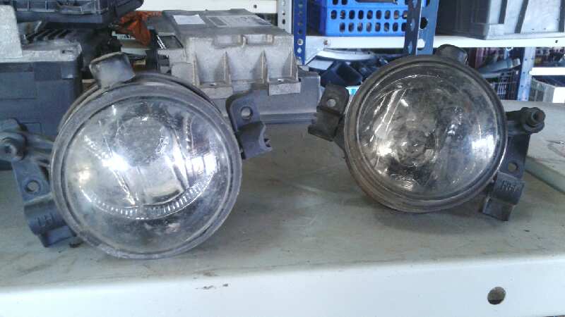 FARO ANTINIEBLA IZQUIERDO