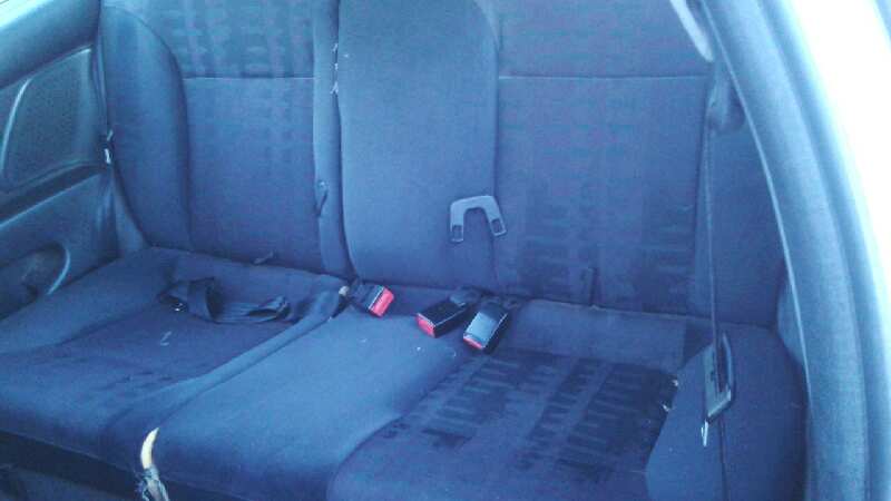 ASIENTO TRASERO MEDIO