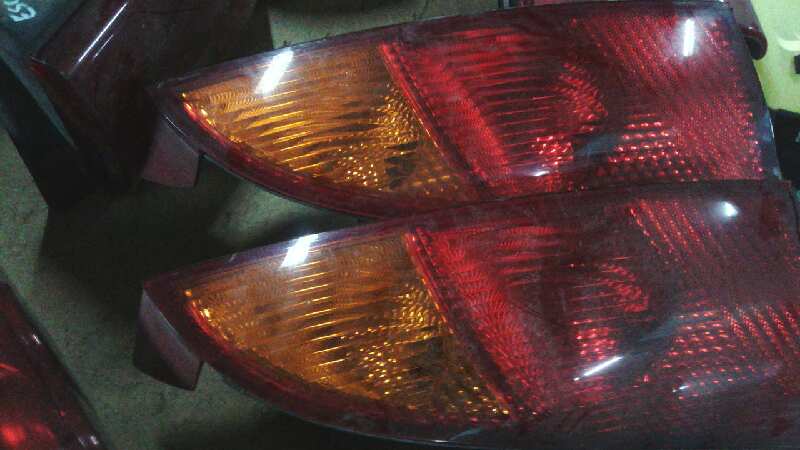 PILOTO TRASERO DERECHO