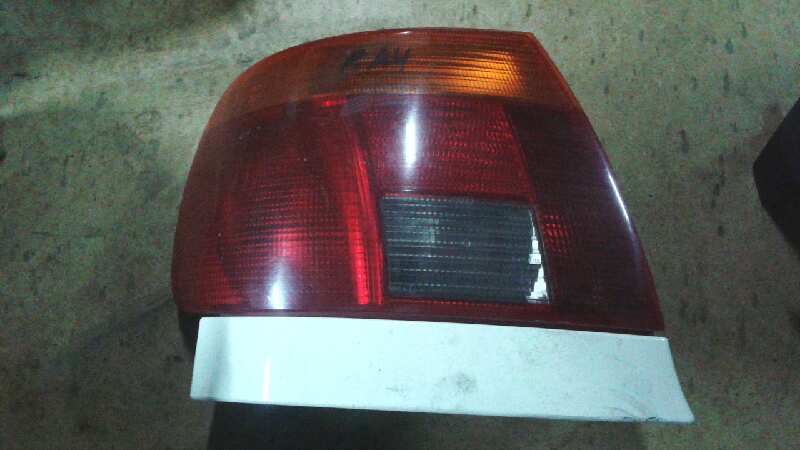 PILOTO TRASERO IZQUIERDO