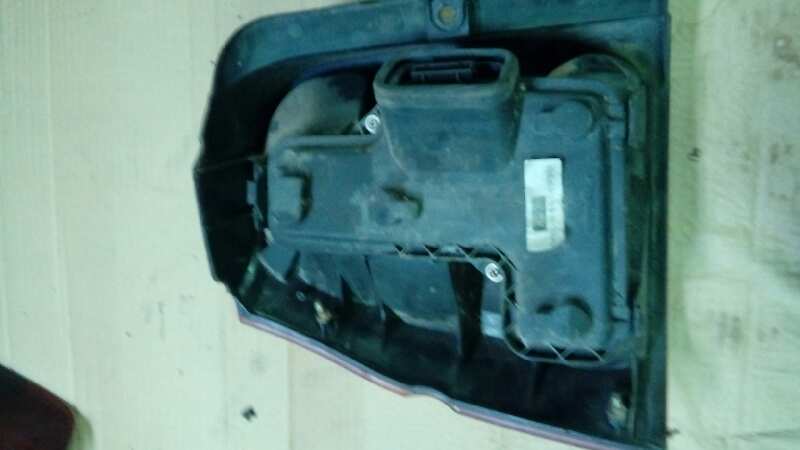 PILOTO TRASERO DERECHO