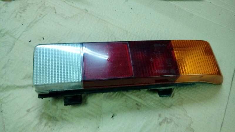 PILOTO TRASERO DERECHO