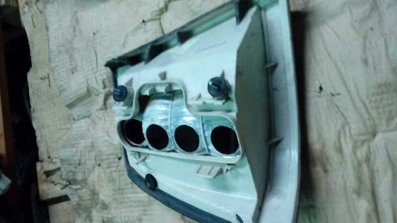 PILOTO TRASERO DERECHO