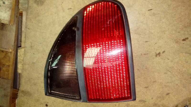 PILOTO TRASERO DERECHO