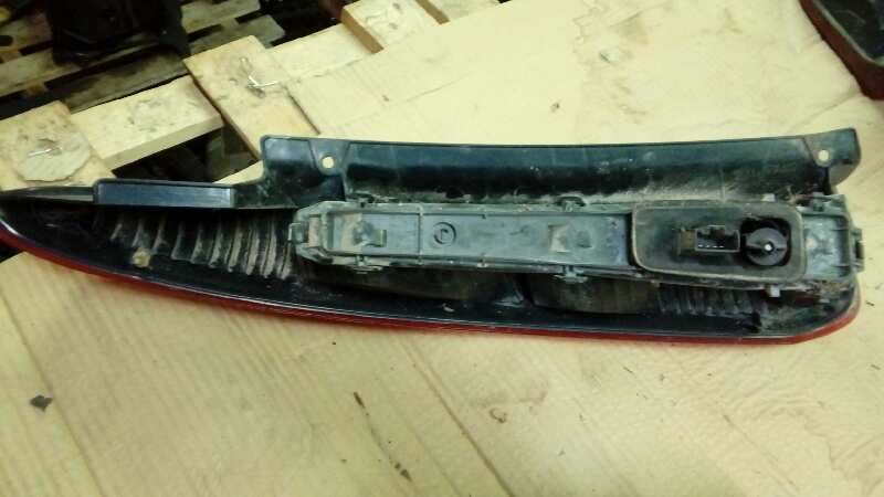 PILOTO TRASERO DERECHO