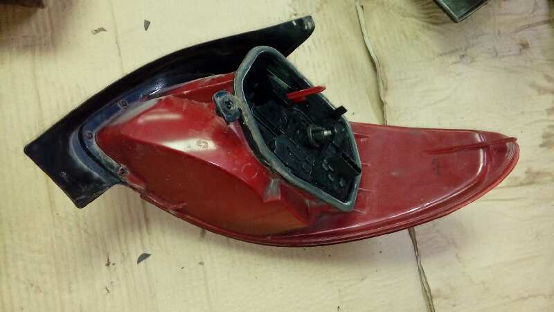 PILOTO TRASERO IZQUIERDO