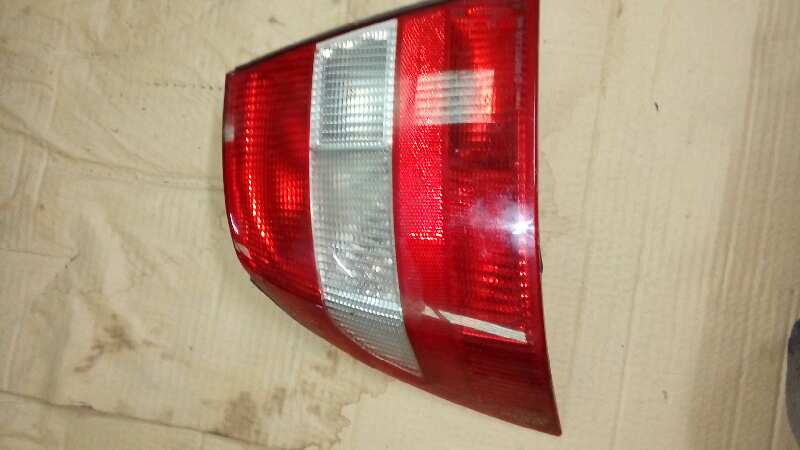 PILOTO TRASERO IZQUIERDO