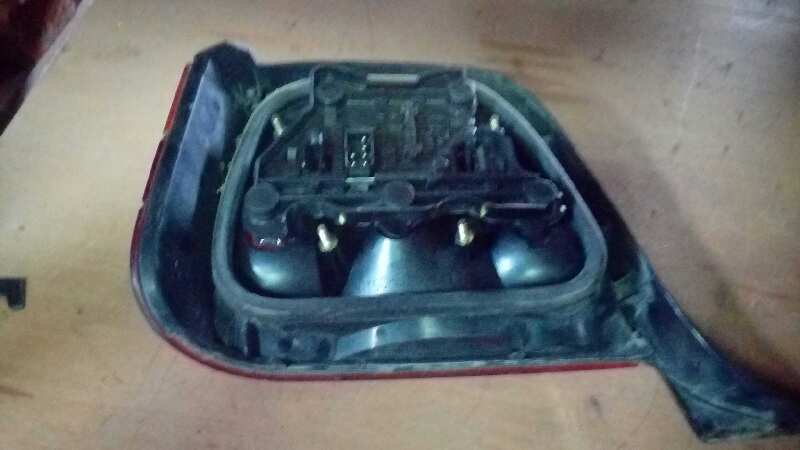 PILOTO TRASERO DERECHO