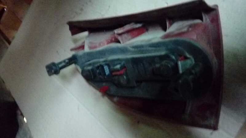 PILOTO TRASERO DERECHO