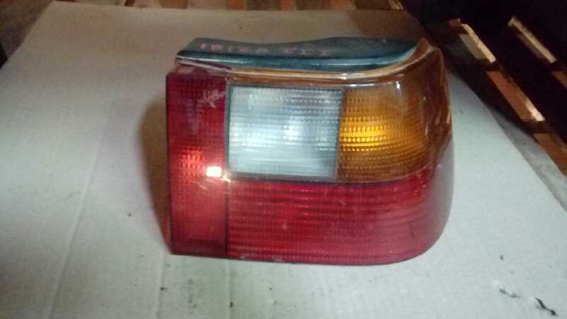 PILOTO TRASERO DERECHO