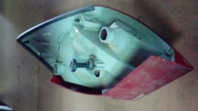 PILOTO TRASERO IZQUIERDO