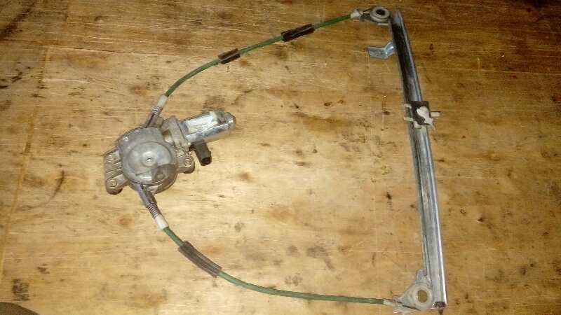 ELEVALUNAS TRASERO IZQUIERDO